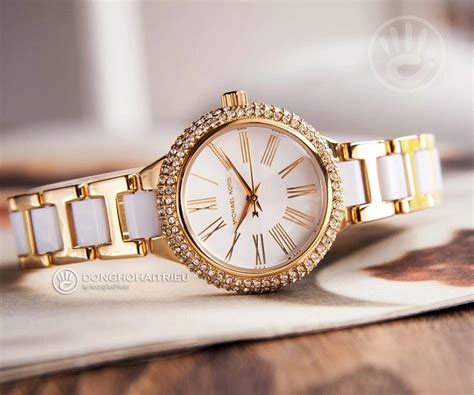 Cách chỉnh đồng hồ Michael Kors và cách sử dụng bền lâu